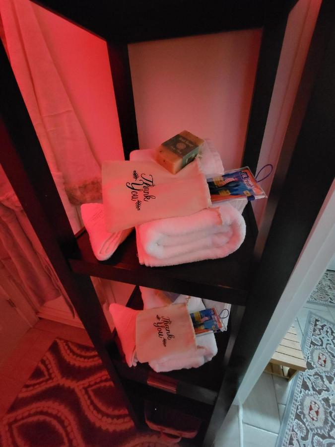 Comfy And Chic Boston Apartment! Free Parking Exterior photo